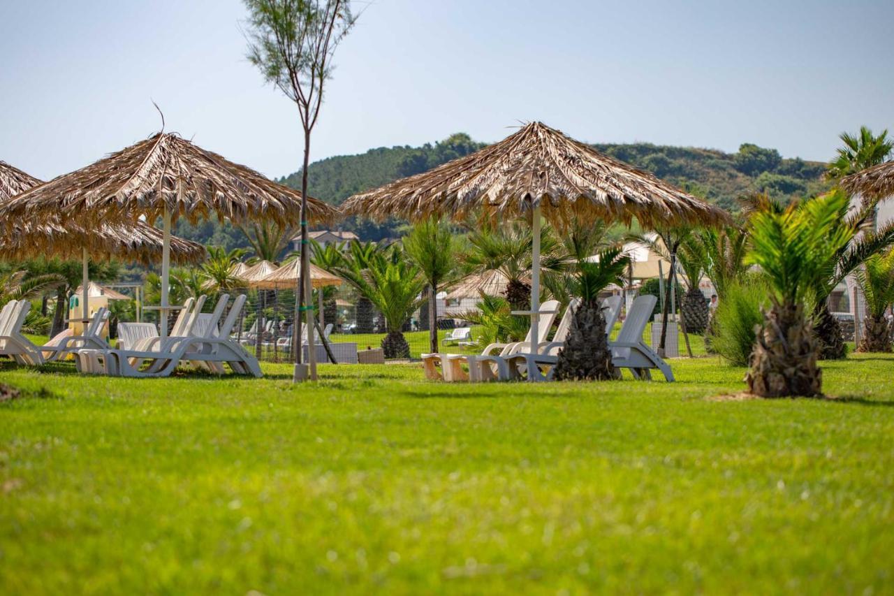 Centro Vacanze Poker 카살보르디노 외부 사진